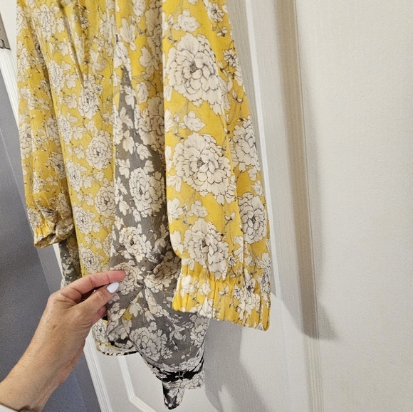 Cabi Blouse sz M - Picture 9 of 15